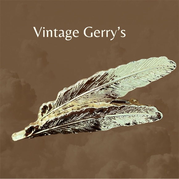 Vintage Jewelry - 🤩🥳Gerry’s 1960’s Gold Bird Feather Brooch Pin🎉Host Pick